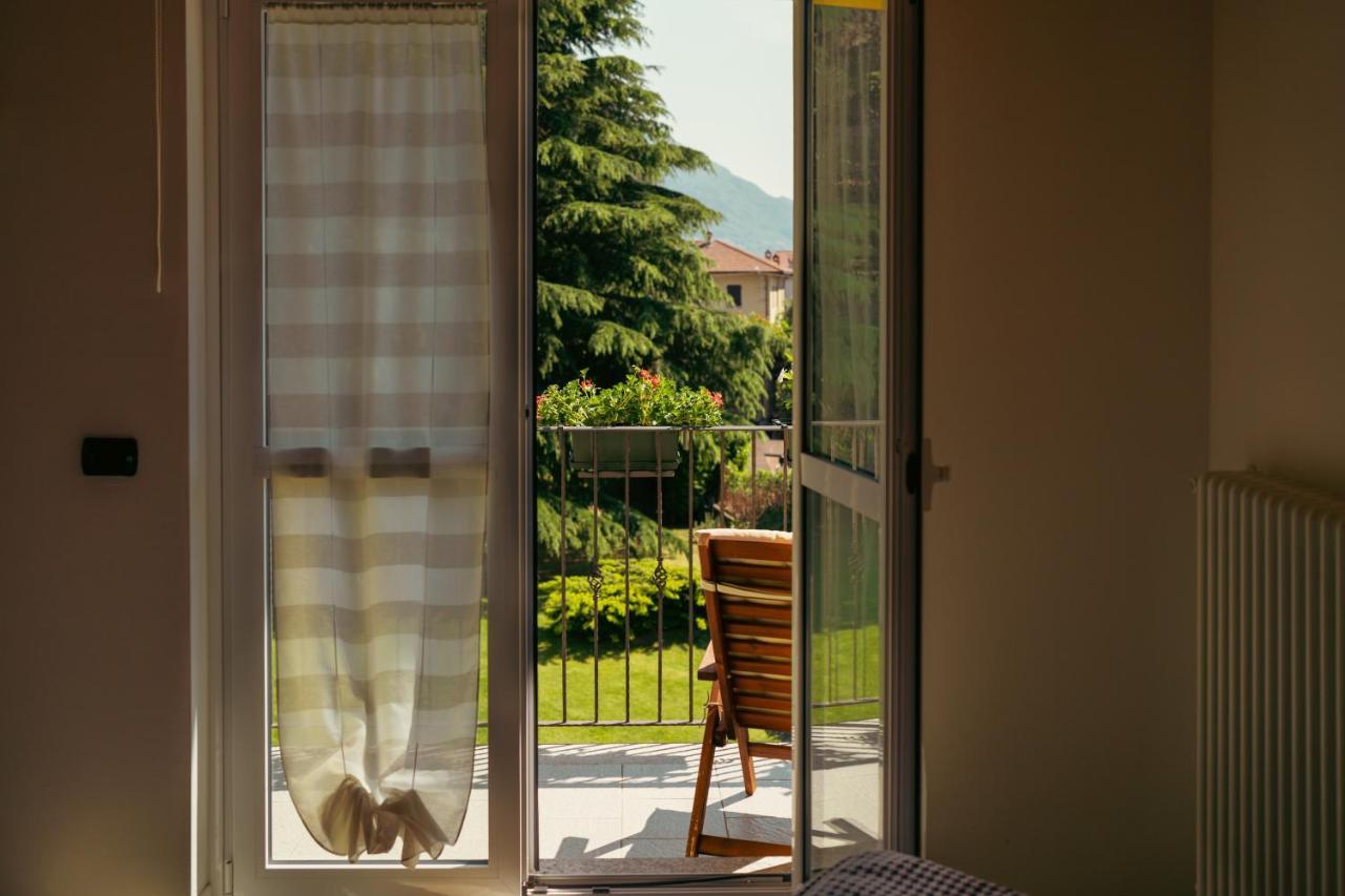 Residence Antico Torchio Dervio Exterior foto